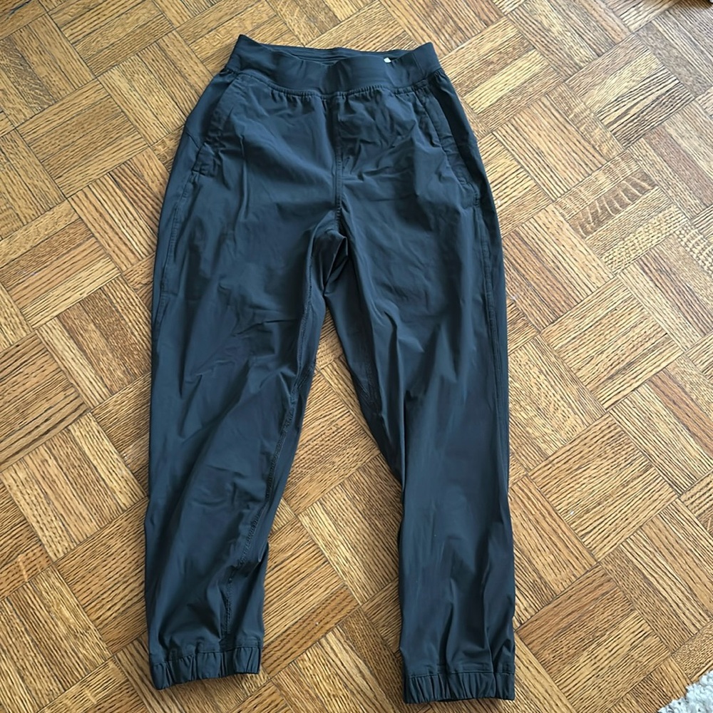 Lululemon Adapted State High-Rise Cropped Jogger